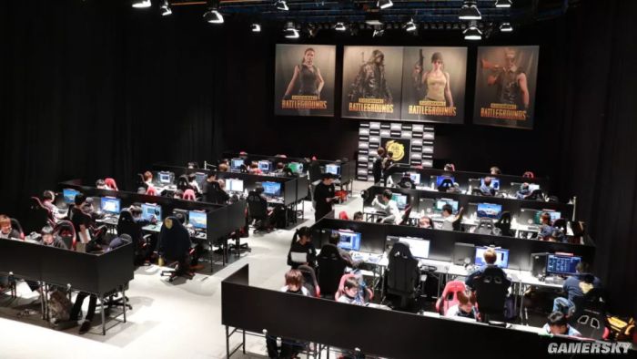 羽毛球比赛 羽毛球比赛