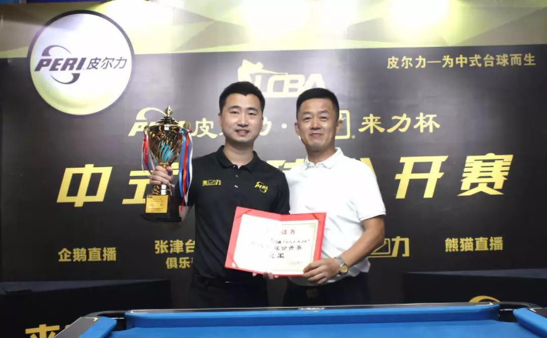 以及对彼此 以及对彼此