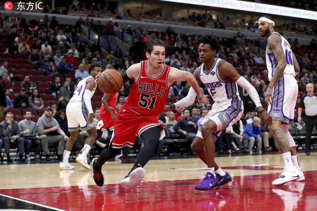 灯下保持冷 灯下保持冷